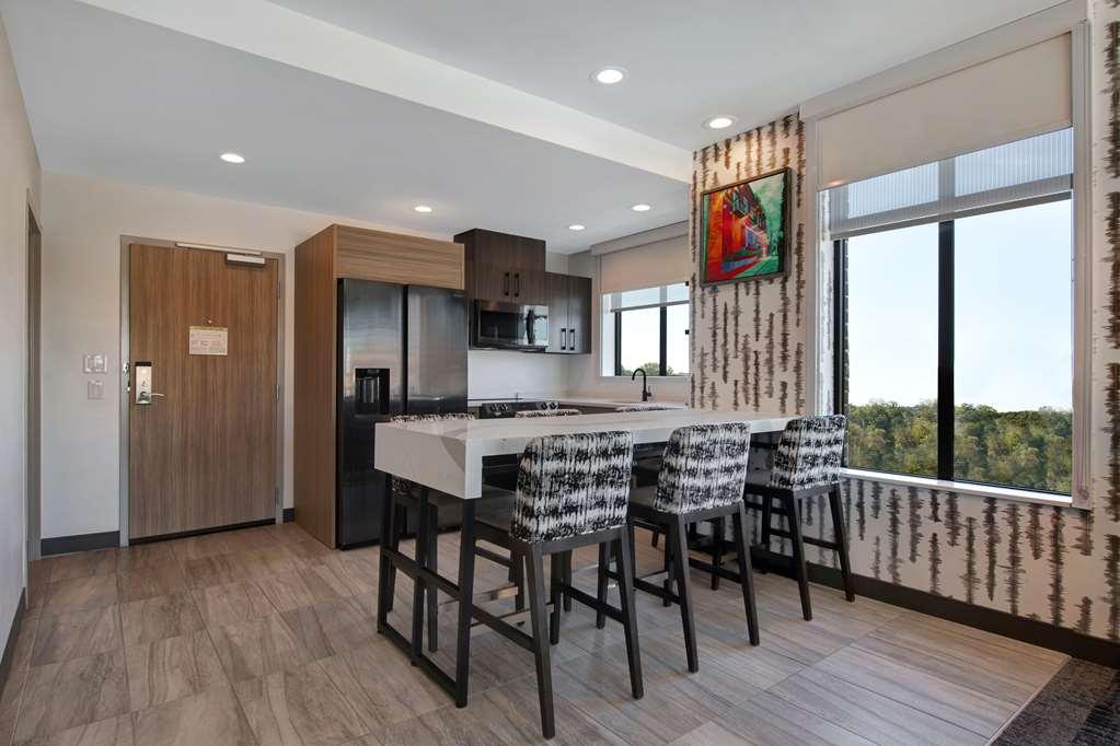 Home2 Suites By Hilton Anderson Downtown Room photo